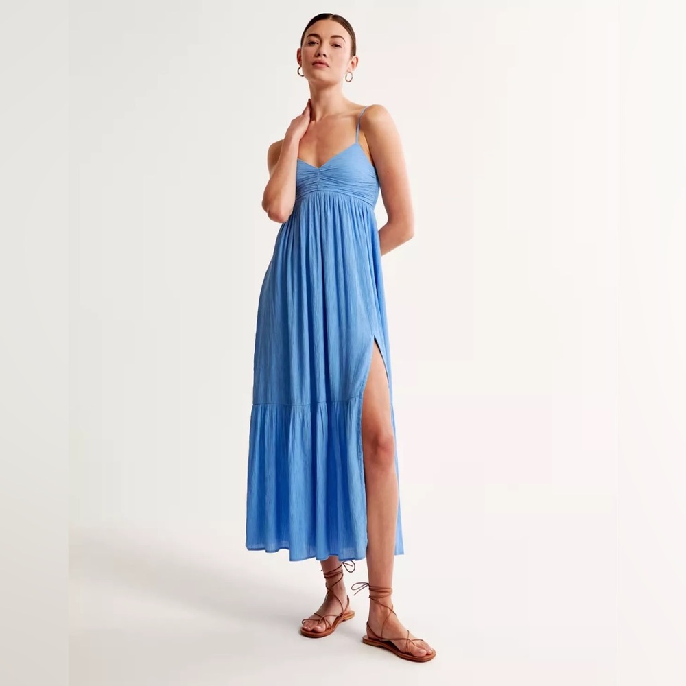 Crinkle Textured Ruched Maxi Dress